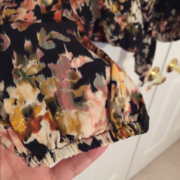 Navy blue floral mock wrap top - Picture 4 of 4